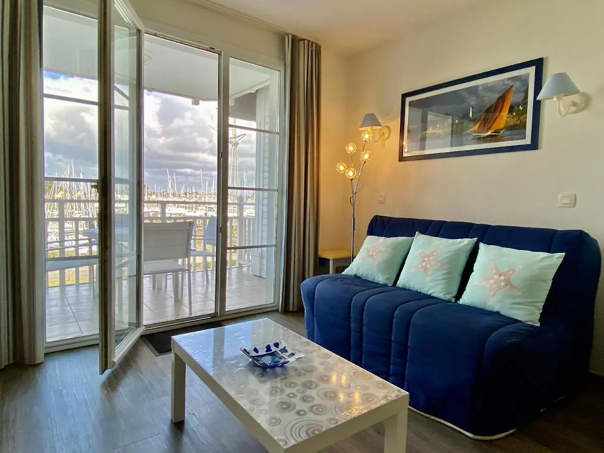 Ref 060 Appartement Pour Quatre Personnes Residence Avec Piscine Vue Port Crouesty 아르종 아파트